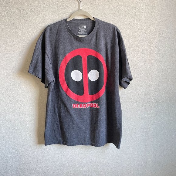 4/$25 Marvel TShirt Deadpool Comics Simple Distressed Logo Shield Gray Men XL - Picture 2 of 9